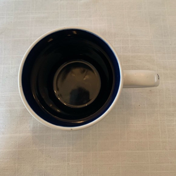 HEARTLAND HIVE| Busy Bee Mug 🐝 - Picture 3 of 9